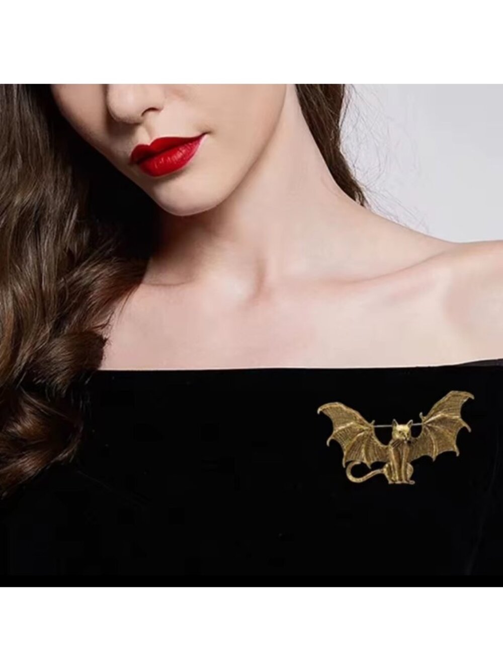 Gothic Bat Cat Brass Brooch - Picture 8 of 14